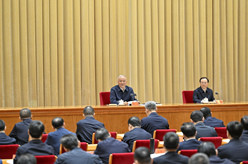 全国党委和政府秘书长会议在京召开 蔡奇出席并讲话