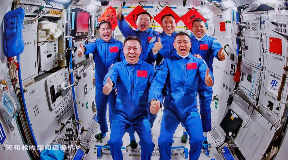 神舟二十号载人飞船发射取得圆满成功