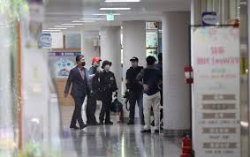韩国一高中学生持械行凶致多人受伤