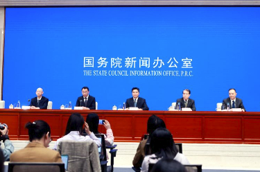 我国优化离境退税服务 扩大入境消费