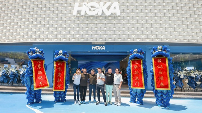上海户外品牌全球首家体验店落户新天地
