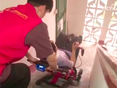 广东南山 推出电动爬楼机试点服务 便利老年人出行