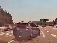 江西越野车“任性”变道险酿事故 后车司机举报交警查处