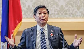 菲律宾总统阵营中期选举受挫 呼吁内阁辞职