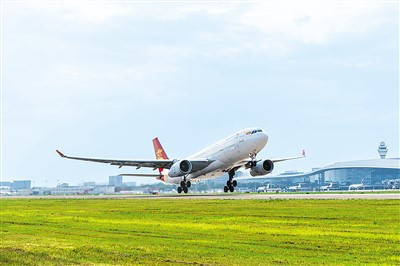 4月航空运输总周转量保持两位数增长