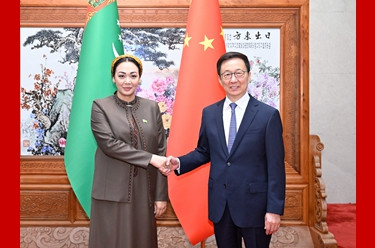 韩正会见土库曼斯坦议长