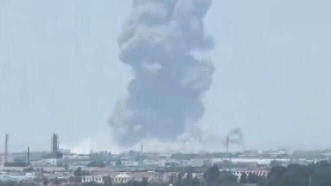 山东高密一化工车间发生爆炸事故 当地正在全力组织救援救治