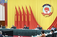 王沪宁主持召开全国政协主席会议