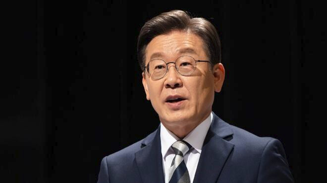 李在明首发行政令 成立紧急经济应对小组提振韩国经济