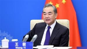 王毅同伊朗外长阿拉格齐通电话
