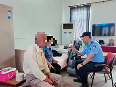 “客服”来电诱导共享屏幕 民警强制关机保住40万养老钱
