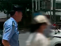 广西北海：女子携五万元现金赴约 警方紧急拦截