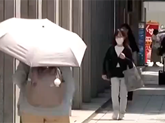 酷热难耐 日本多地发布中暑警报