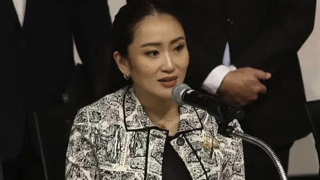 泰国宪法法院决定暂停佩通坦总理职权 泰国副总理兼交通部长将担任看守总理