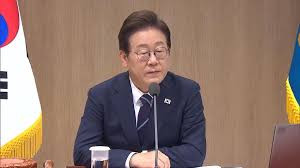 韩法院决定延期审理李在明涉挪用公款案