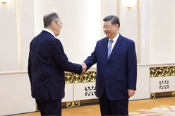 习近平会见俄罗斯外长