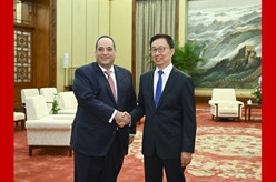 韩正会见国际展览局秘书长