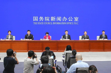 国务院政策例行吹风会 机关 事业单位需带头安排残疾人就业