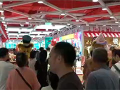 深港口岸“夜间经济生态圈”暑期人气旺 深港企业协作提速 夜间经济业态“乘势而上”