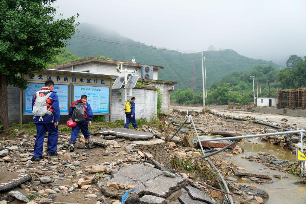 华北局地强降雨 抢险救援加紧进行