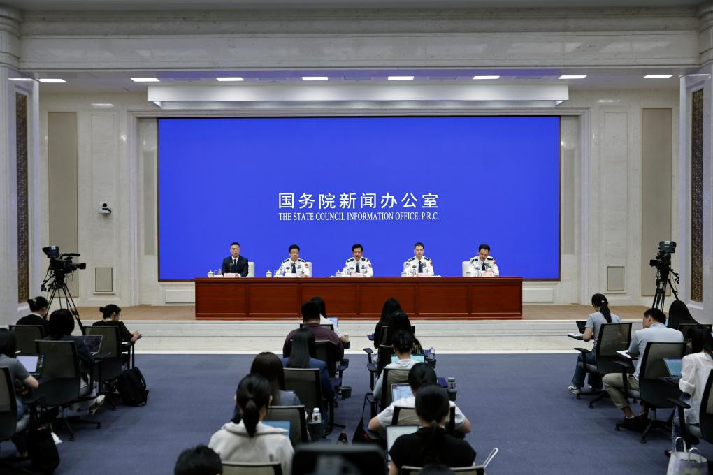 “高质量完成‘十四五’规划系列主题新闻发布会” 促进国际交流交往 推进优化各类免签政策