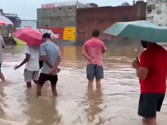 印度：暴雨如注 北方邦多地洪水泛滥