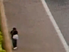 手机导航“走”高速 民警送回少年郎