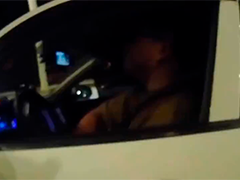 武汉：八旬老人突发疾病 的哥交警接力救援