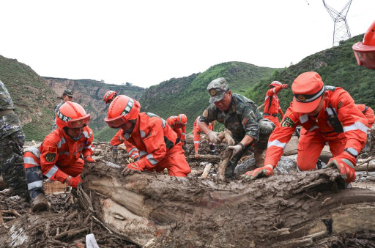 各地各部门防汛救灾加紧推进 确保群众安全度汛