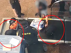 北京暑运以来铁路警方找回874件丢失物品 黑色背包 银色行李箱最易拿错