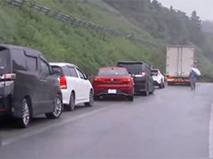日本遭遇极端天气 酷暑与暴雨预警同时拉响