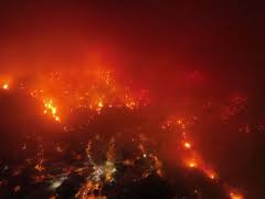 土耳其达达尼尔海峡一侧再起山火