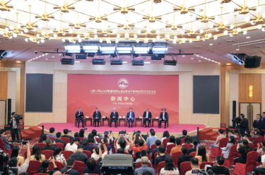 中国人民抗日战争暨世界反法西斯战争胜利80周年纪念活动新闻中心举办第二场记者见面会