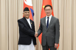 韩正会见尼泊尔总理