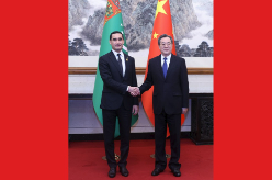 丁薛祥会见土库曼斯坦总统