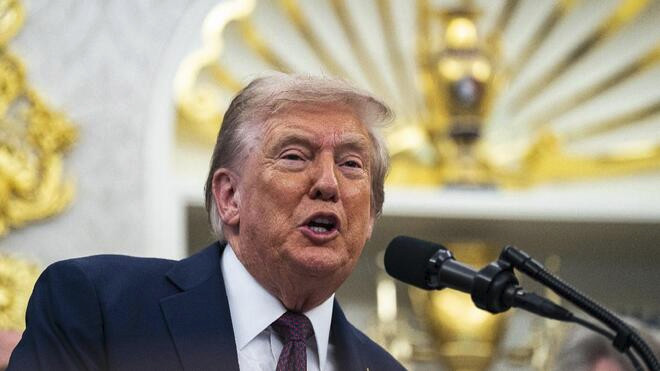 特朗普称美军打击委内瑞拉“涉毒船只”