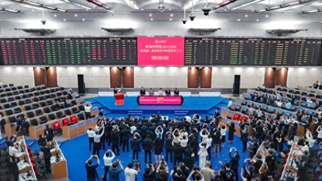 全球首个文化用纸金融衍生品在沪上市