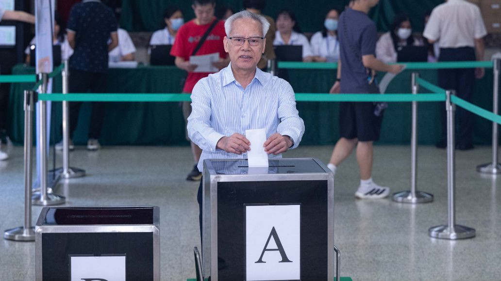 澳门特别行政区行政长官：第八届立法会选举顺利举行