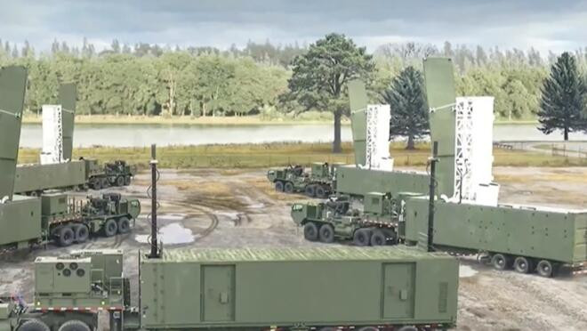 美军首次在日本亮出“堤丰”陆基中导系统