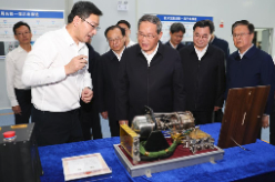 李强在甘肃、青海调研