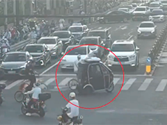 上海多部门联合执法 整治“残的”违法行为