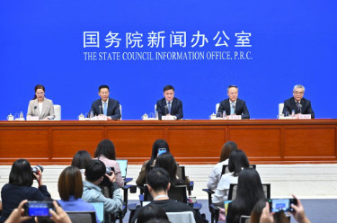 金融监管总局：守住不发生系统性风险底线