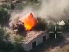 俄称击沉乌无人艇 乌称摧毁俄军飞机