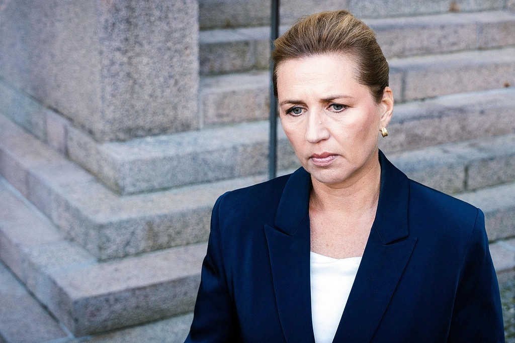 丹麦首相:无人机干扰哥本哈根机场是“严重袭击”