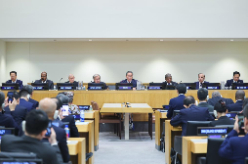 李强出席全球发展倡议高级别会议