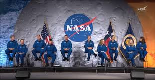 NASA公布新一批候选宇航员 女性首次多于男性