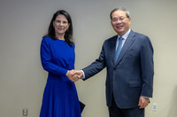 李强会见第80届联合国大会主席