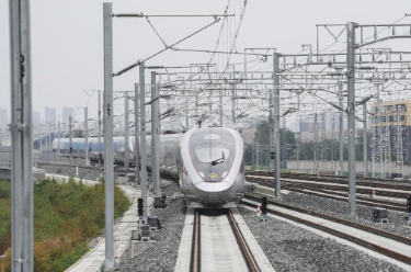 沈阳至长白山高速铁路开通运营