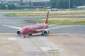吉祥航空安全员私拿旅客遗落手机被解聘
