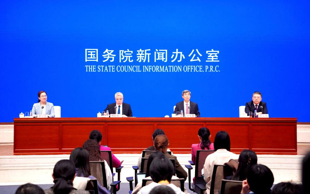 国务院新闻办发布会 中国文明乡风大会10月29日至30日将举办